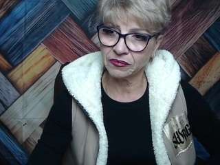 ellabonito Live Webcam on CamSoda