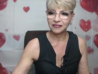 ellabonito's CamSoda show and profile