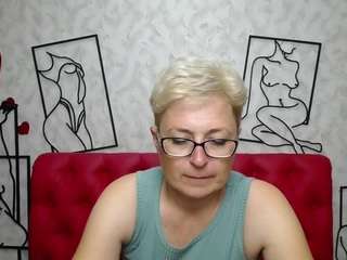 emiliagree Live Webcam on CamSoda