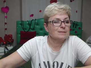 emiliagree's CamSoda show and profile