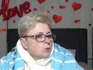 emiliagree Live Webcam on CamSoda