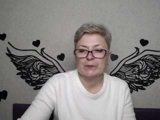 emiliagree live cam profile