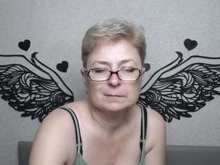 emiliagree live webcam show