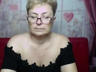 EmiliaGree live webcam show