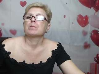 EmiliaGree live webcam show