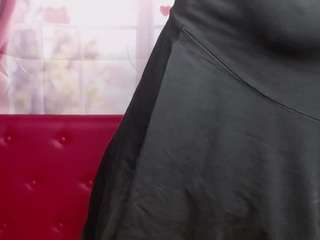Live cam show with EmiliaGree