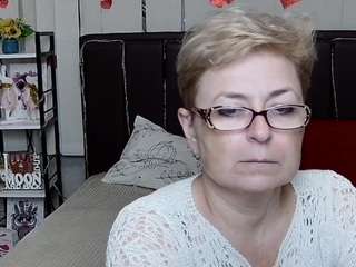 EmiliaGree live cam preview