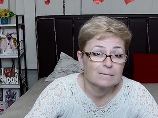 EmiliaGree live cam preview