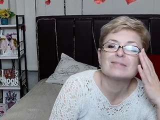 EmiliaGree live cam preview