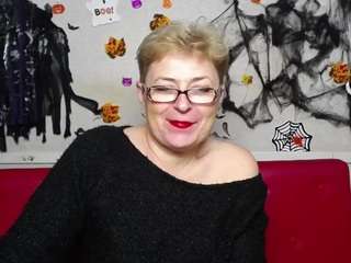 EmiliaGree live cam preview