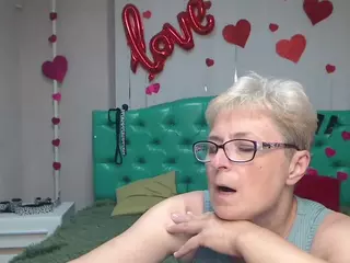 EmiliaGree's Live Sex Cam Show