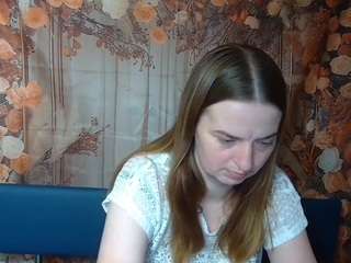 freyadak's CamSoda show and profile