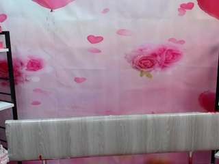 FreyaDak — LIVE on Camsoda