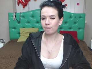JasmineKouch live webcam on Soda Cams