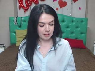 le modèle jasminekouch est en webcam porno dans un show sur le site camsoda, il possède les tags suivants: ass,bedroom,twerk,toys,thin,tattoos,spanking,solo,skinny,sex-toys,natural,moaning,lovense,living room,gray eyes,flashing,facial piercings,erotic-dance,drinking,domination