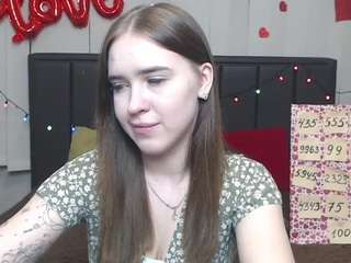 LauraHlot