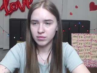 LauraHlot