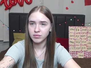 LauraHlot