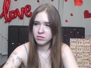 LauraHlot