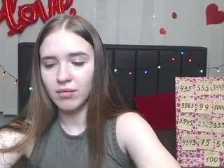 LauraHlot