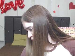 LauraHlot