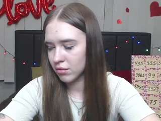 LauraHlot