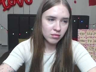 LauraHlot