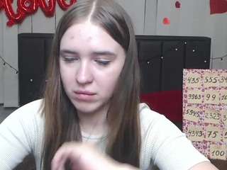 LauraHlot