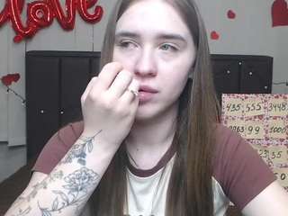 LauraHlot