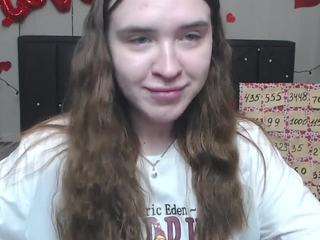 LauraHlot