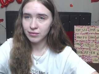 LauraHlot