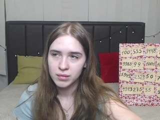 LauraHlot