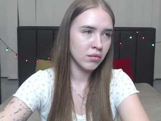 LauraHlot