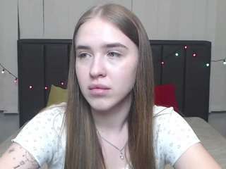 LauraHlot
