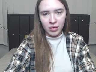 LauraHlot