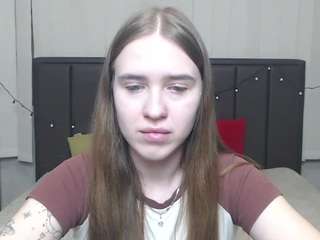 LauraHlot