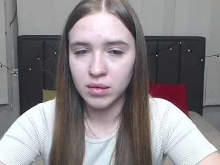 LauraHlot