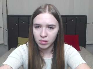 LauraHlot