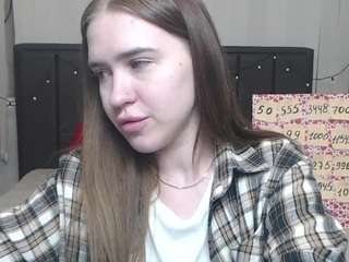 LauraHlot