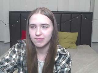 LauraHlot
