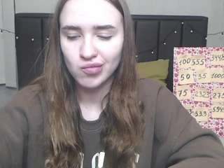 LauraHlot