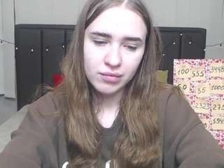 LauraHlot