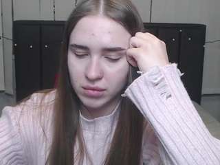 LauraHlot