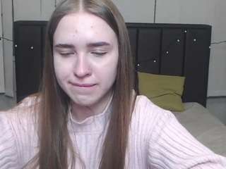 LauraHlot