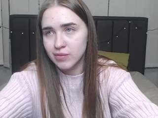 LauraHlot