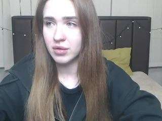LauraHlot