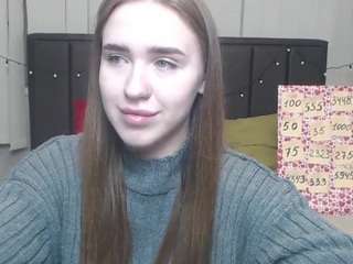 LauraHlot