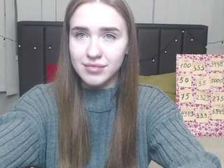 LauraHlot
