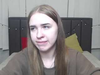 LauraHlot