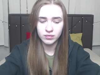 LauraHlot